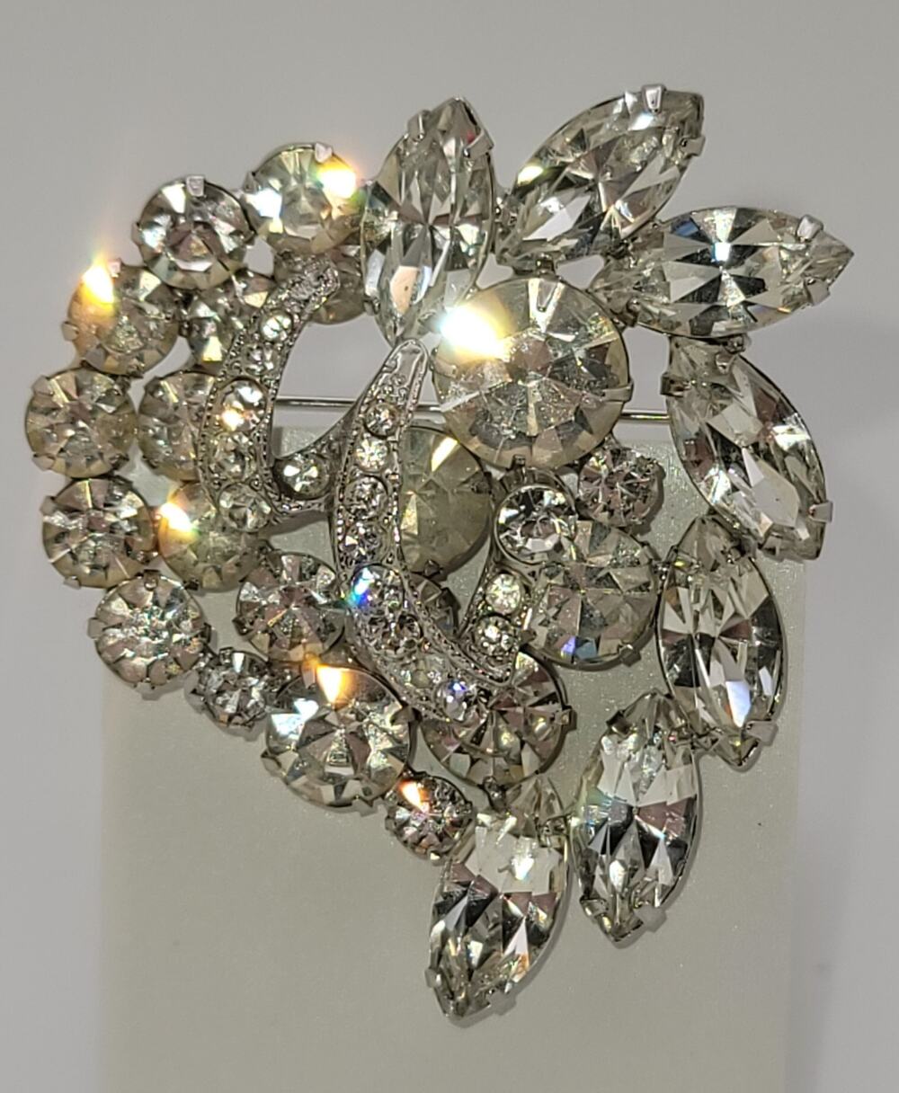 Vintage Silver-tone Abstract Spray Brooch with  Clear Crystal Rhinestones